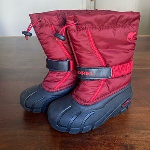 Boys Sorel Snow Boots Size 13